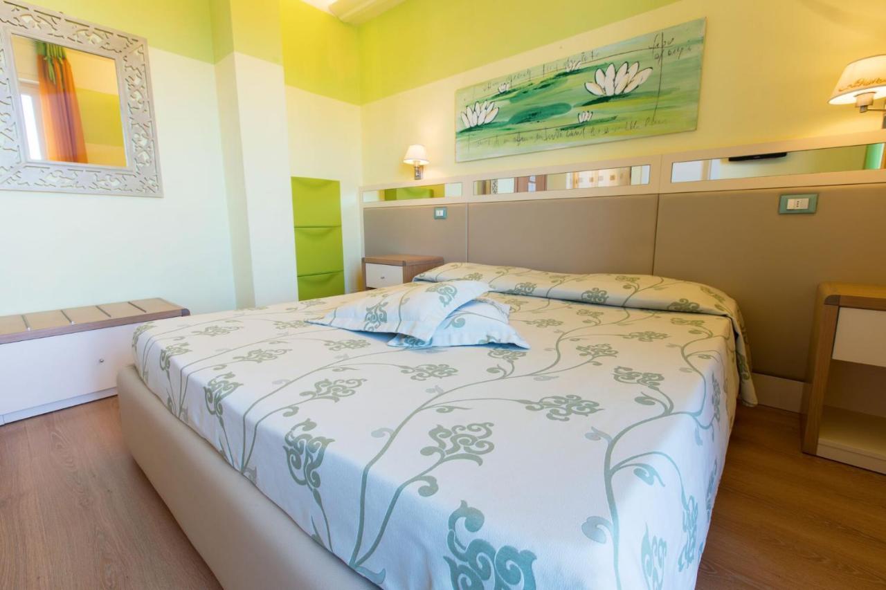Hotel Savoy 3*